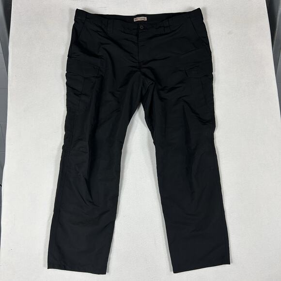 5.11 Tactical Taclite Ripstop Pants Men's Size 48x34 Black Cargo Pockets LEO EMT - Picture 1 of 15